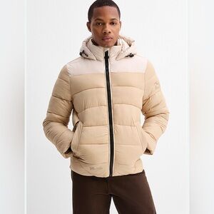 Point Zero Ultralight Puffer Jacket – Size M
